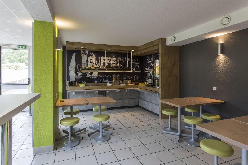 Ibis Budget Senlis Санлис Экстерьер фото