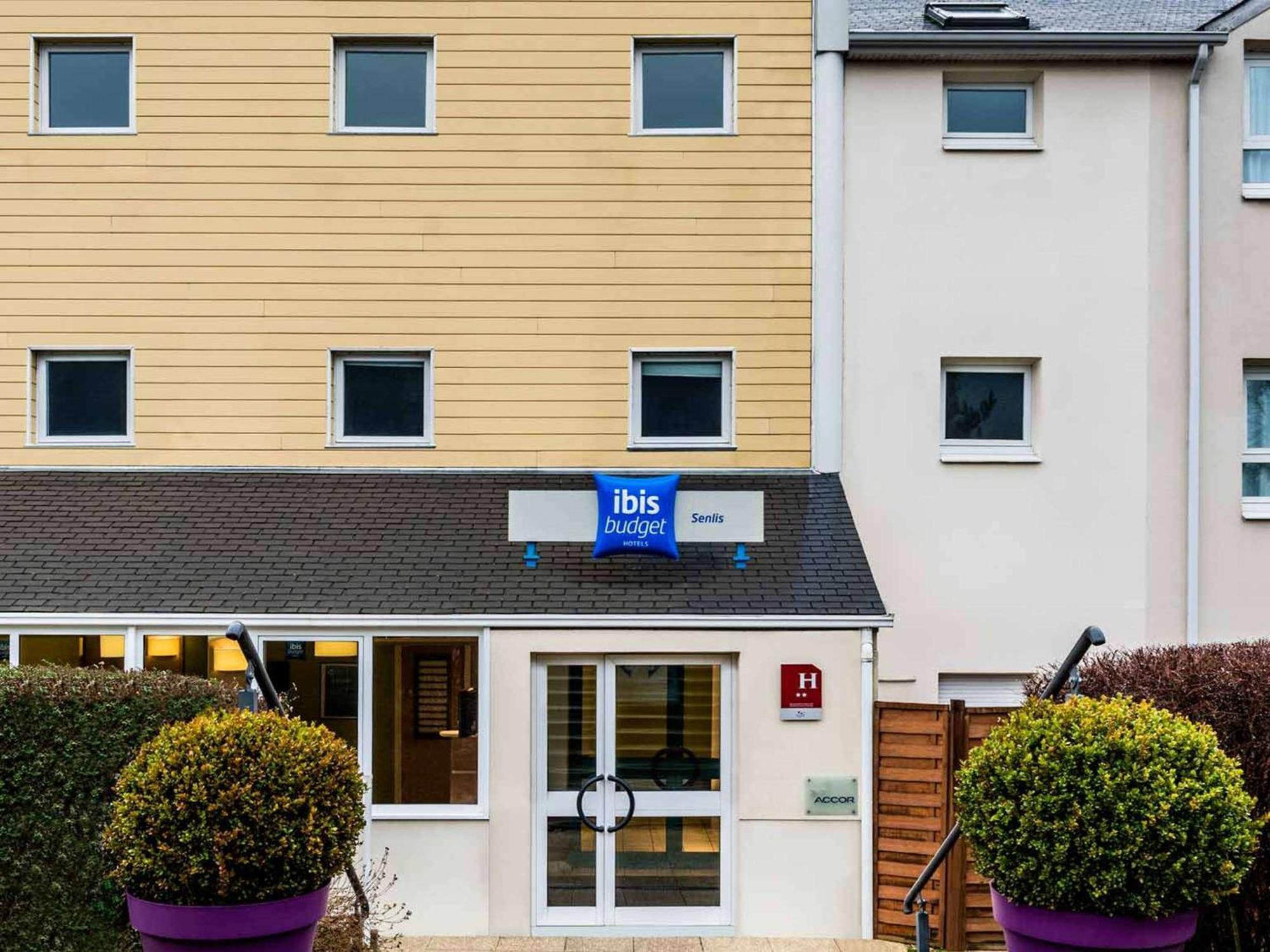Ibis Budget Senlis Экстерьер фото